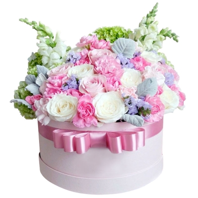 Шляпная коробка с цветами "Зефир"